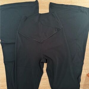 Aerie Dark Green Leggings Comfortable and Versatile -Small Short